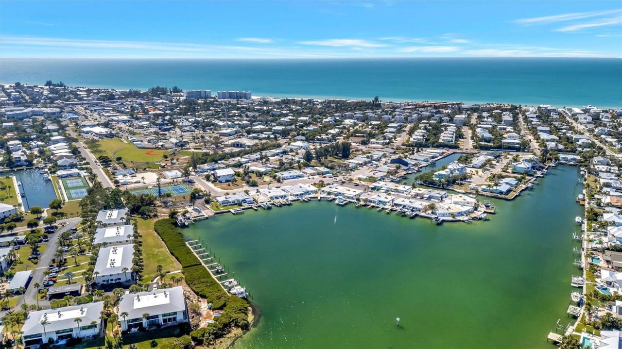 23 Seaside Court, Holmes Beach, FL 34217 Photo