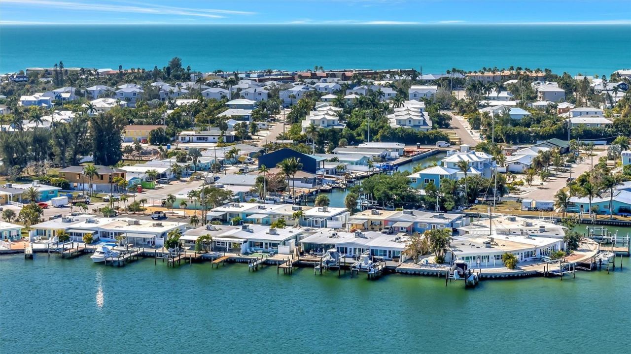 23 Seaside Court, Holmes Beach, FL 34217 Photo