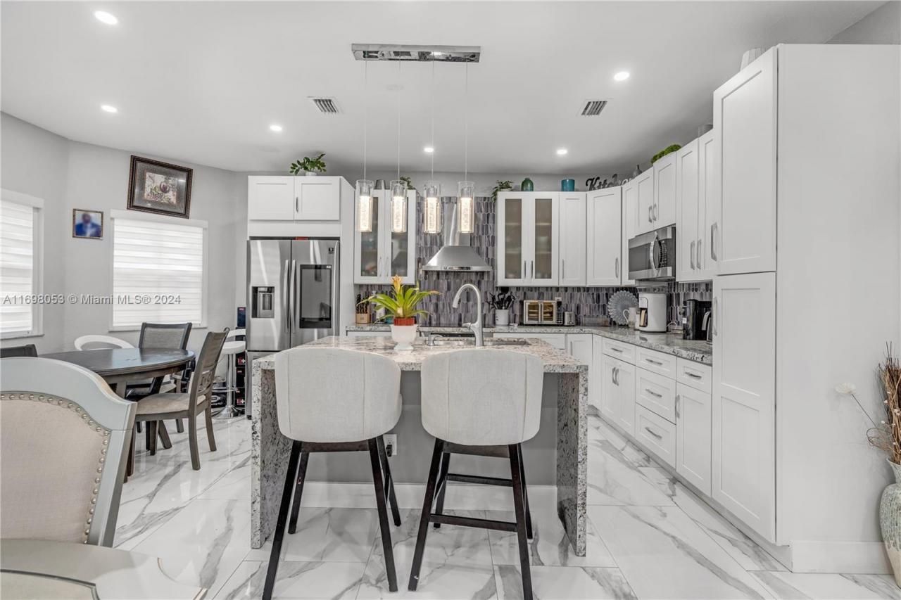 17635 SW 135th Ave, Miami, FL 33177 Photo