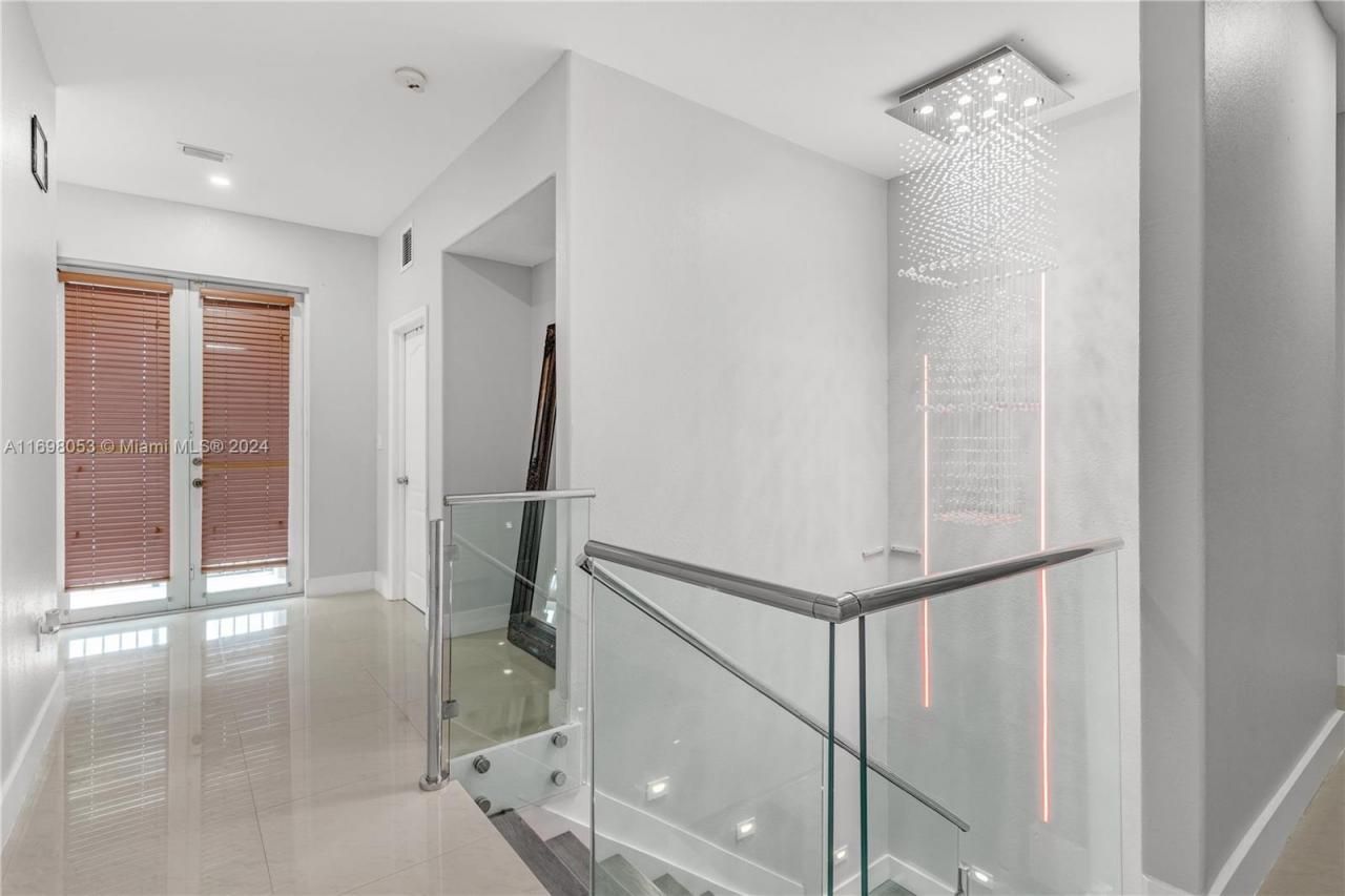 17635 SW 135th Ave, Miami, FL 33177 Photo