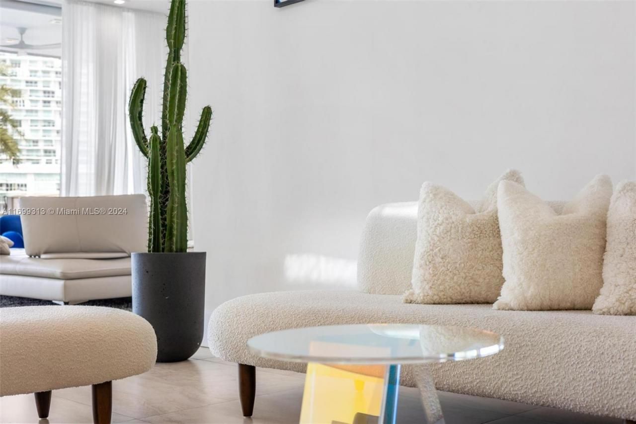 323 Atlantic Ave, Unit Na, Sunny Isles Beach, FL 33160 Photo