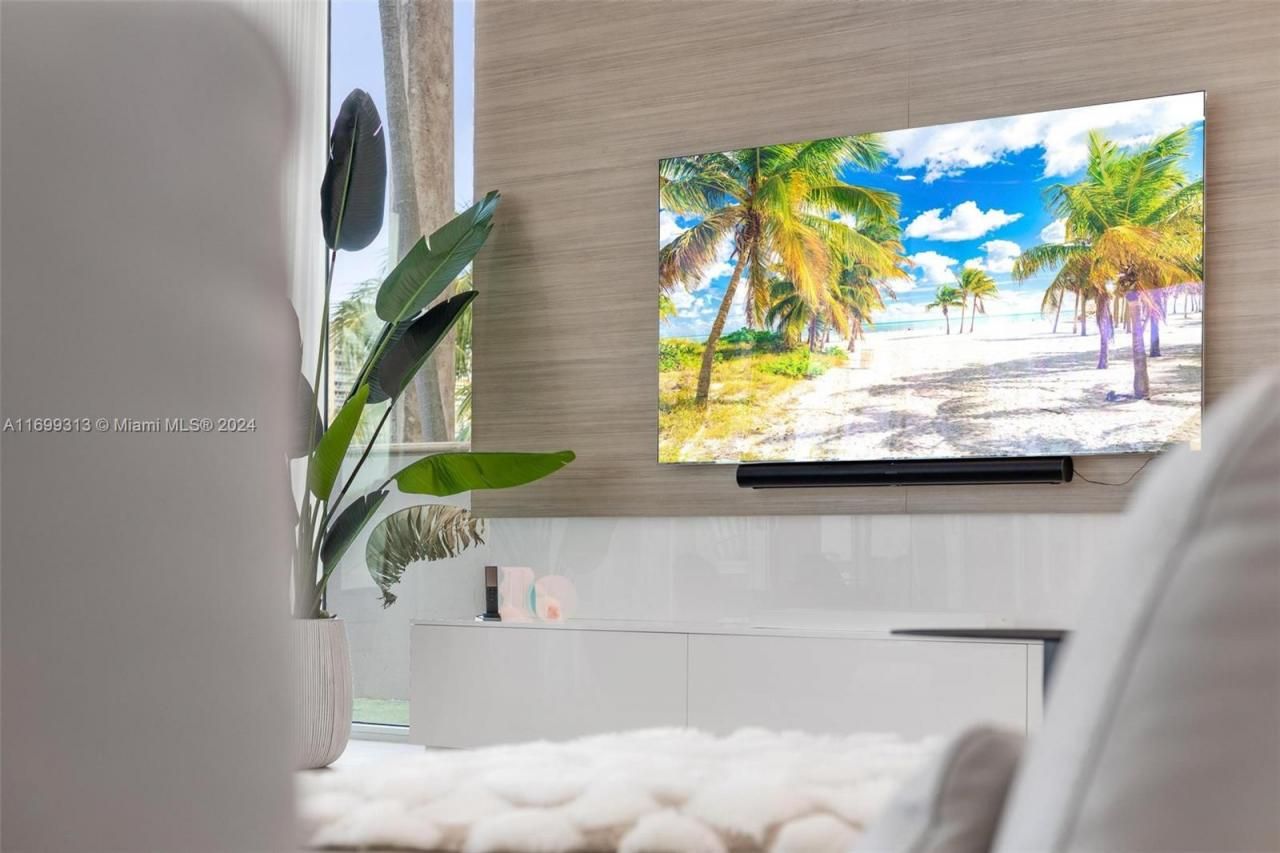 323 Atlantic Ave, Unit Na, Sunny Isles Beach, FL 33160 Photo