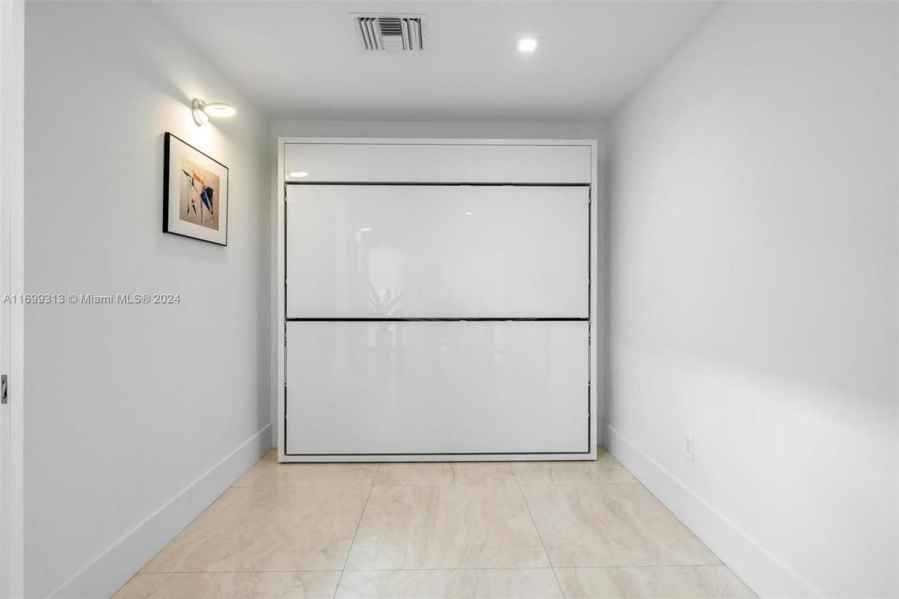 323 Atlantic Ave, Unit Na, Sunny Isles Beach, FL 33160 Photo