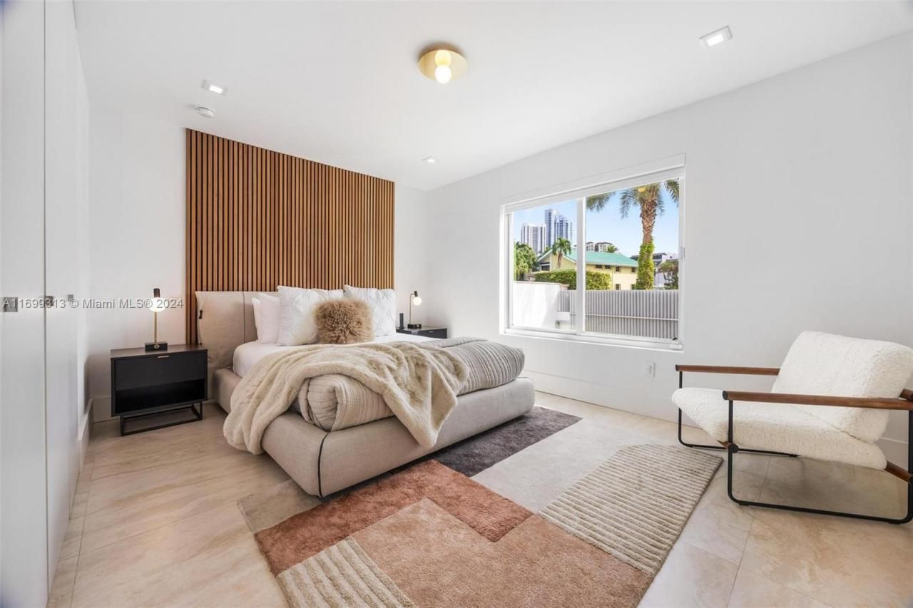 323 Atlantic Ave, Unit Na, Sunny Isles Beach, FL 33160 Photo