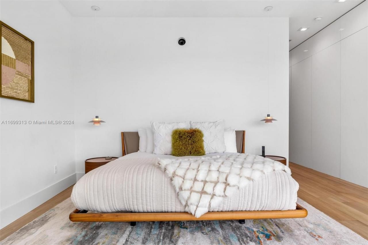 323 Atlantic Ave, Unit Na, Sunny Isles Beach, FL 33160 Photo