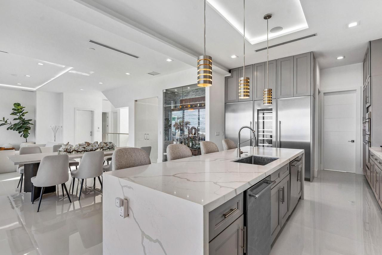 4422 N Highway A1a, Hutchinson Island, FL 34949 Photo