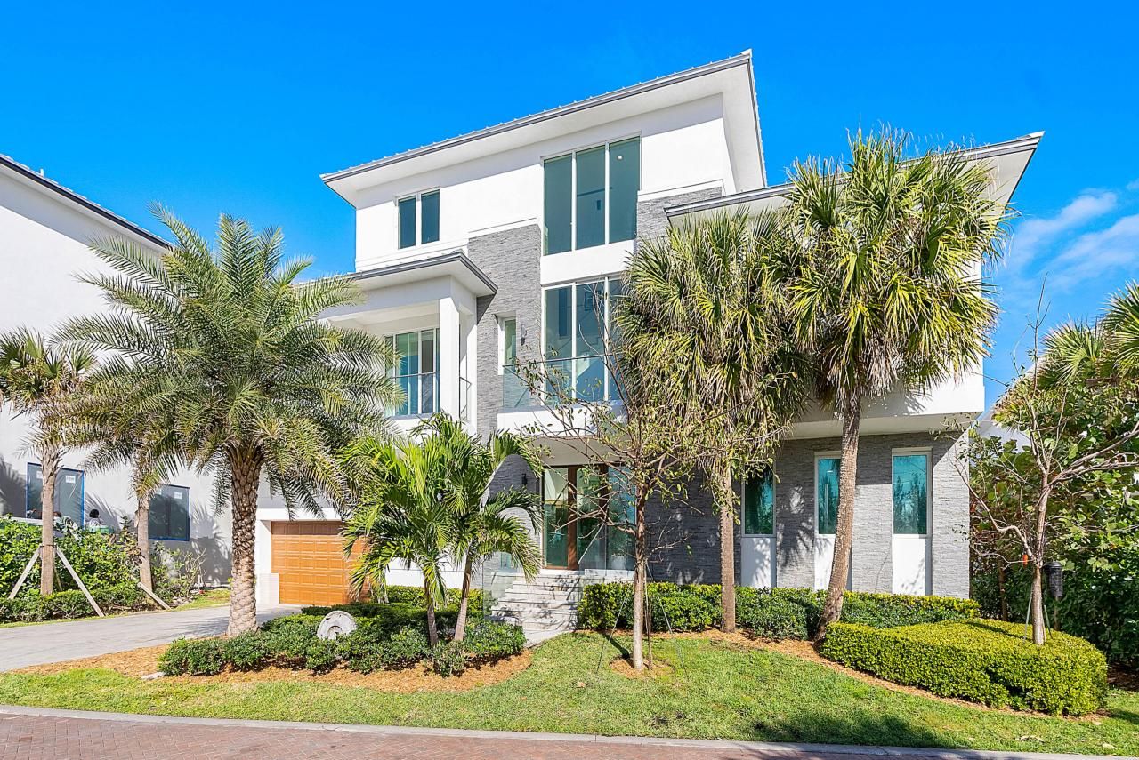 4422 N Highway A1a, Hutchinson Island, FL 34949 Photo