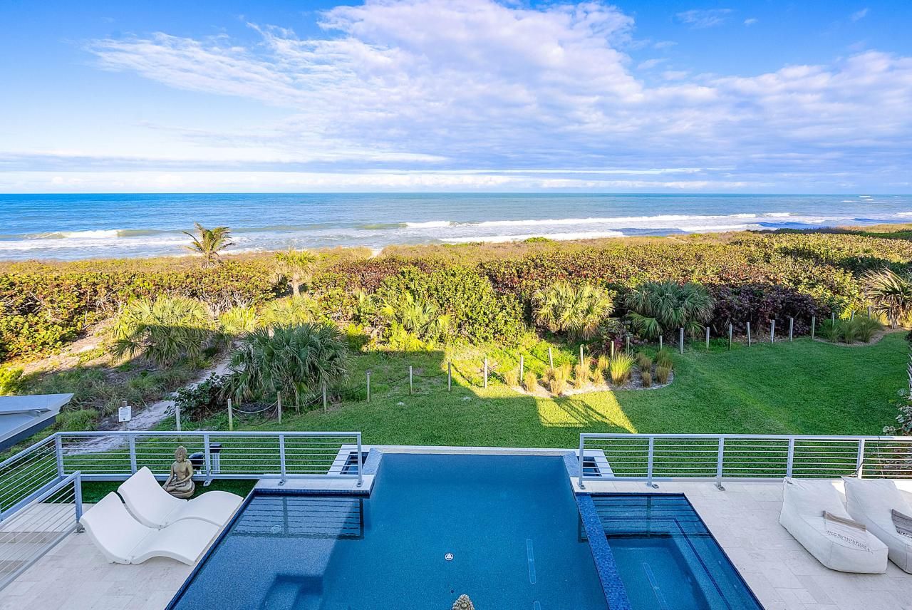 4422 N Highway A1a, Hutchinson Island, FL 34949 Photo