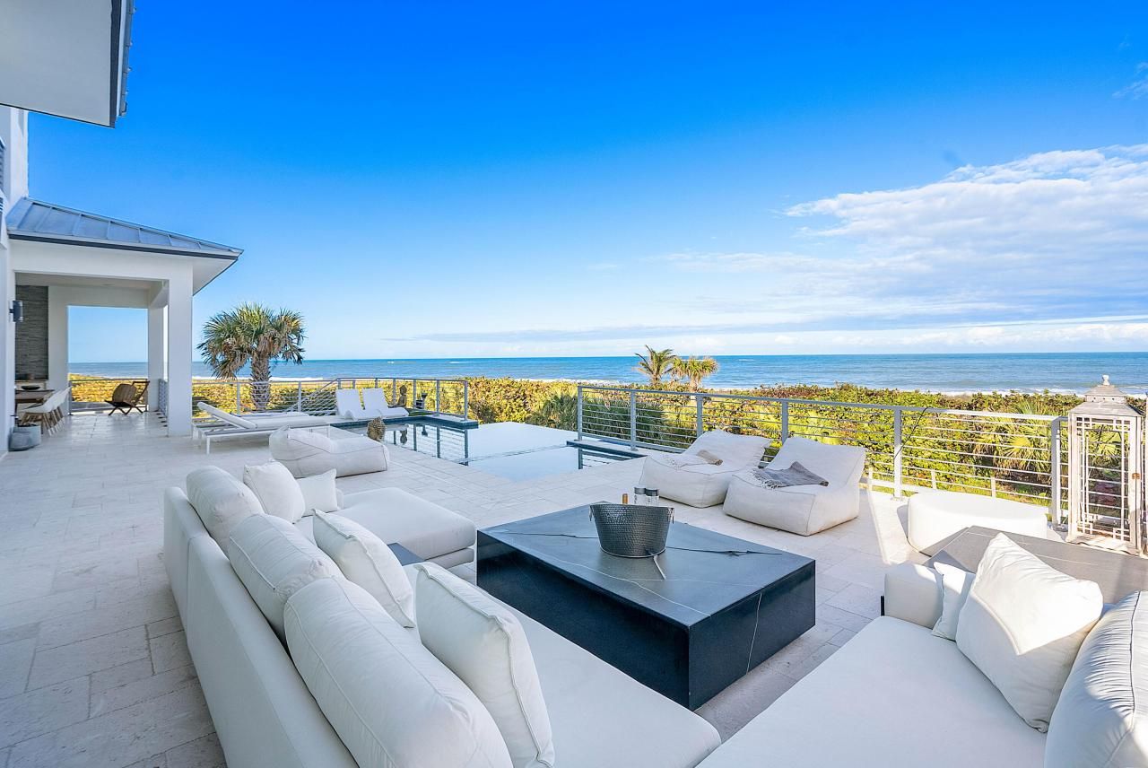 4422 N Highway A1a, Hutchinson Island, FL 34949 Photo