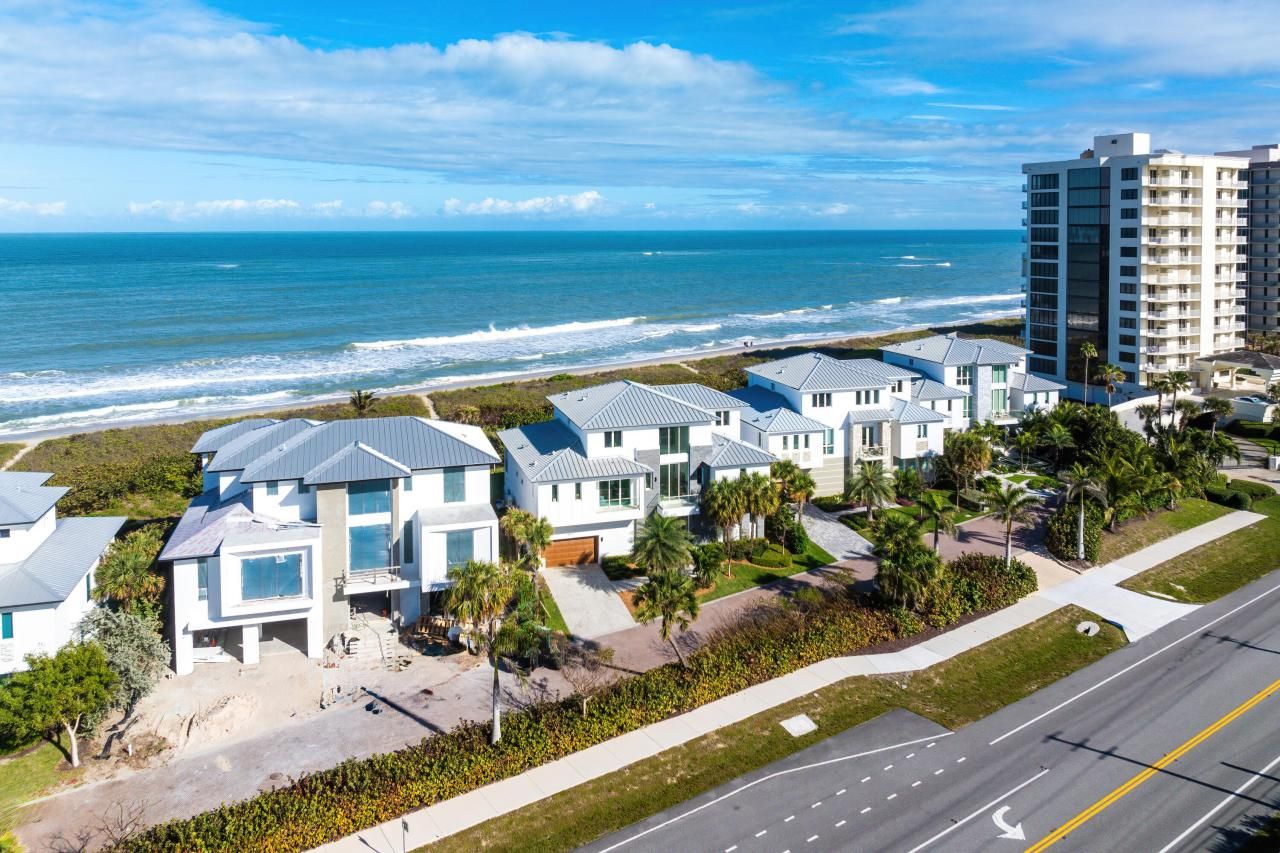 4422 N Highway A1a, Hutchinson Island, FL 34949 Photo