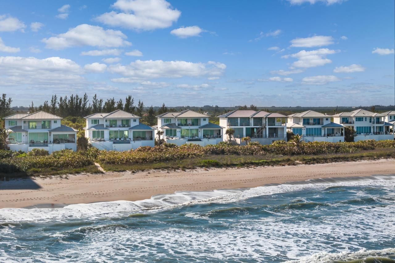 4422 N Highway A1a, Hutchinson Island, FL 34949 Photo