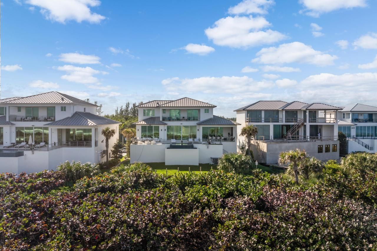 4422 N Highway A1a, Hutchinson Island, FL 34949 Photo