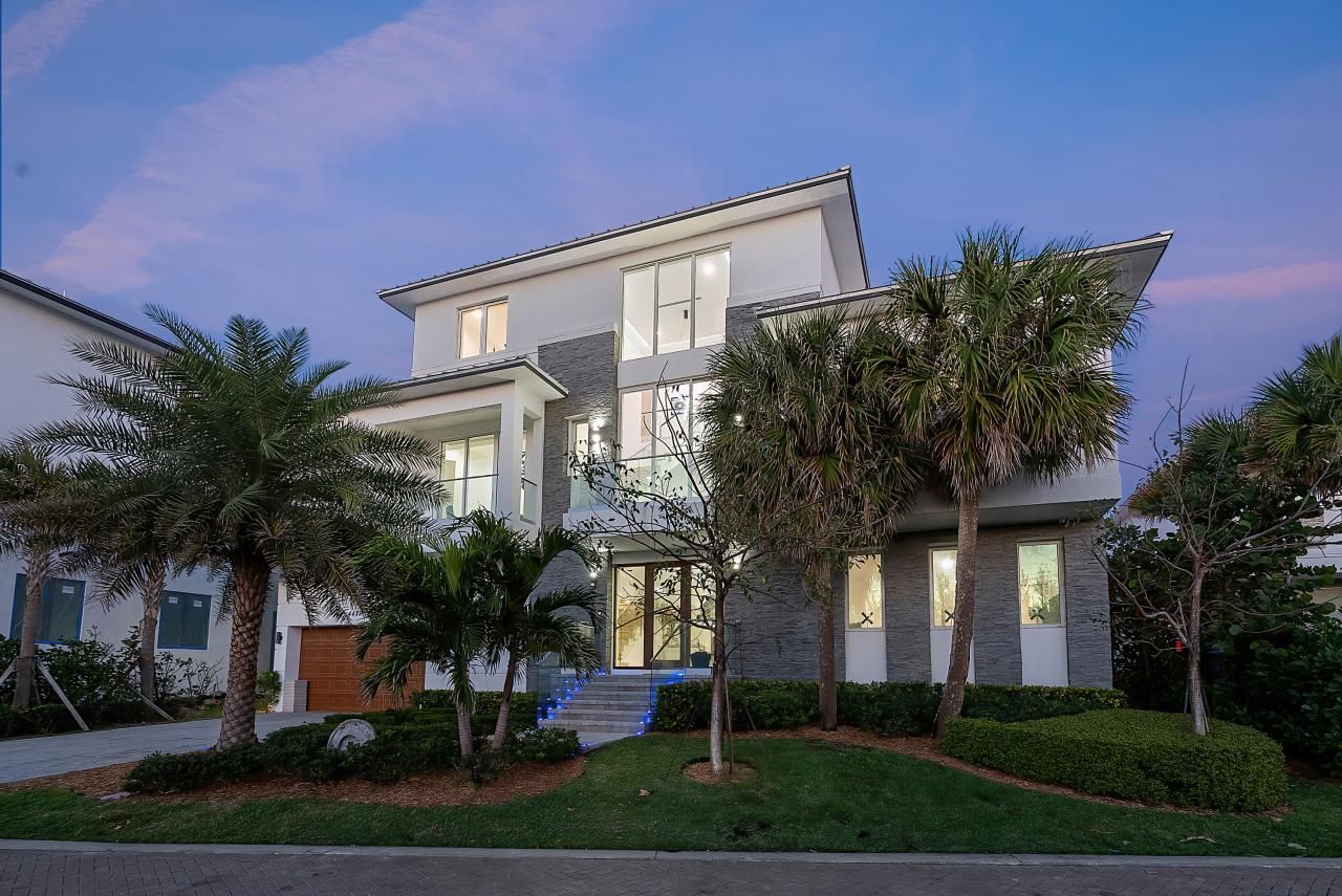 4422 N Highway A1a, Hutchinson Island, FL 34949 Photo