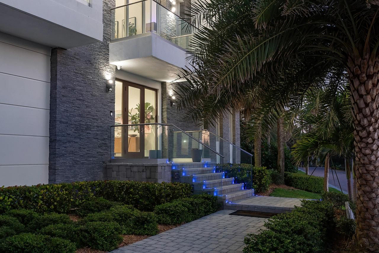 4422 N Highway A1a, Hutchinson Island, FL 34949 Photo