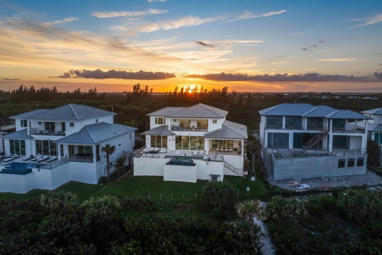 4422 N Highway A1a, Hutchinson Island, FL 34949 Photo