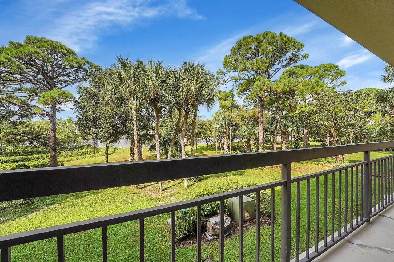 2001 Marina Isle 203 Way, Unit 203, Jupiter, FL 33477 Photo