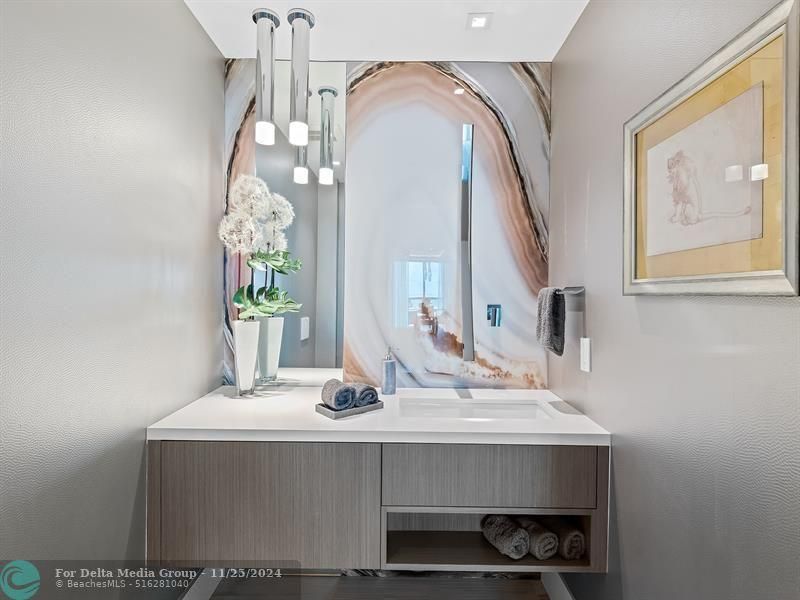 101 S Fort Lauderdale Beach Boulevard, Unit 2905, Fort Lauderdale, FL 33316 Photo