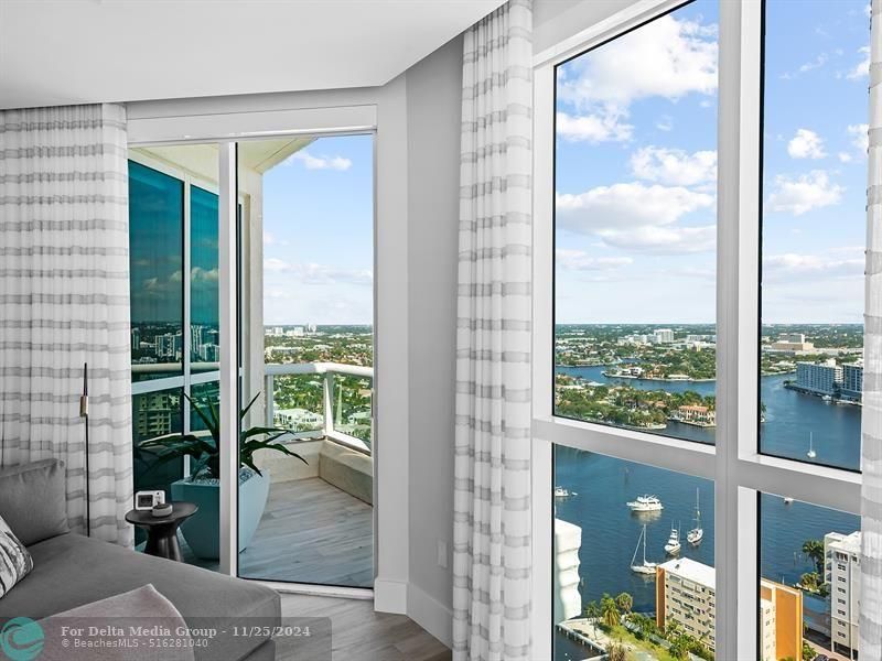 101 S Fort Lauderdale Beach Boulevard, Unit 2905, Fort Lauderdale, FL 33316 Photo