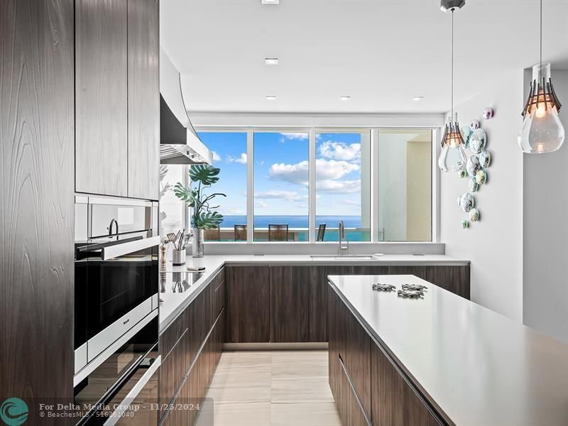 101 S Fort Lauderdale Beach Boulevard, Unit 2905, Fort Lauderdale, FL 33316 Photo