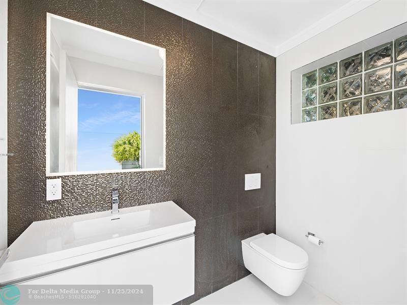 101 S Fort Lauderdale Beach Boulevard, Unit 2905, Fort Lauderdale, FL 33316 Photo