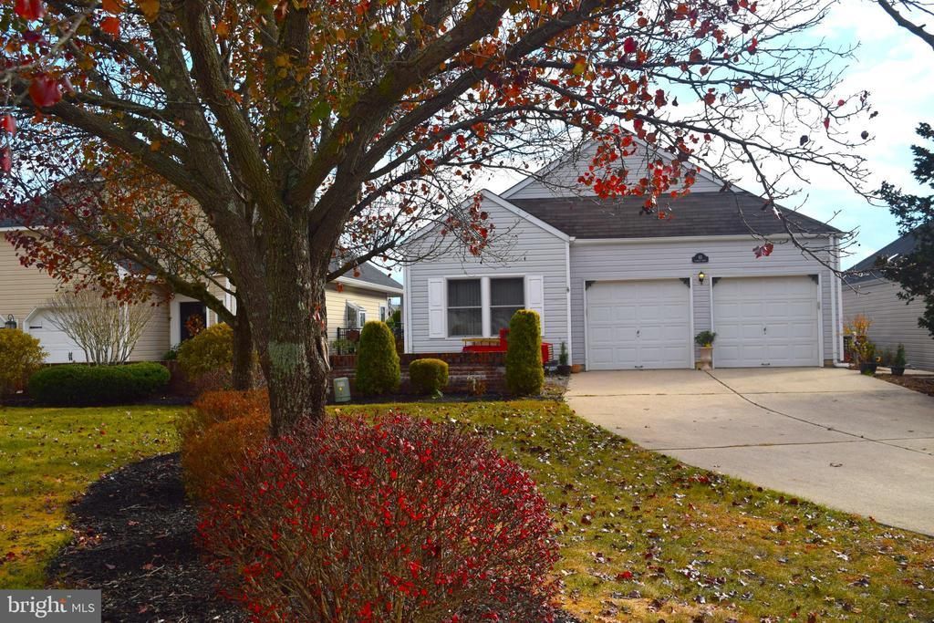 63 Lookout Drive, Manahawkin, NJ 08050 Main Photo