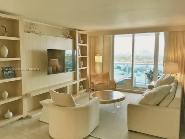 102 24th St, Unit 1421, Miami Beach, FL 33139 Photo