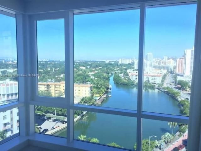102 24th St, Unit 1421, Miami Beach, FL 33139 Photo