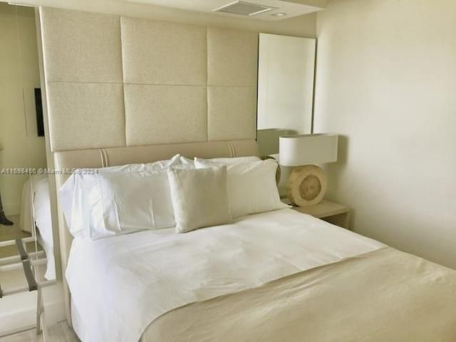 102 24th St, Unit 1421, Miami Beach, FL 33139 Photo