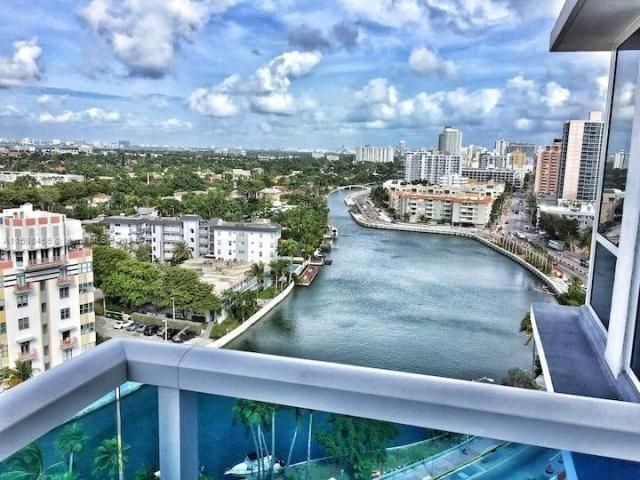 102 24th St, Unit 1421, Miami Beach, FL 33139 Photo