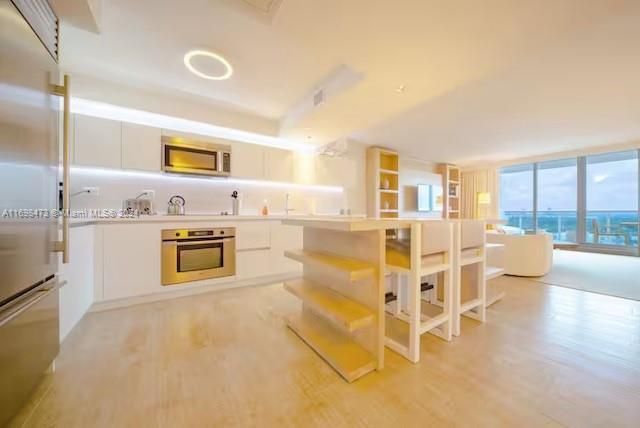 102 24th St, Unit 1021, Miami Beach, FL 33139 Photo