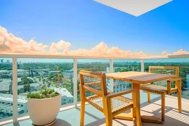 102 24th St, Unit 1021, Miami Beach, FL 33139 Photo