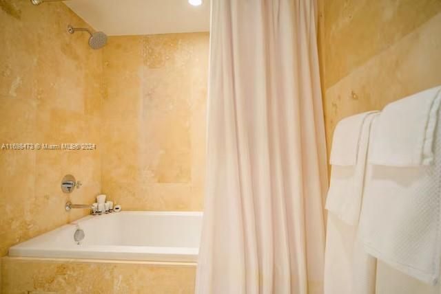 102 24th St, Unit 1021, Miami Beach, FL 33139 Photo