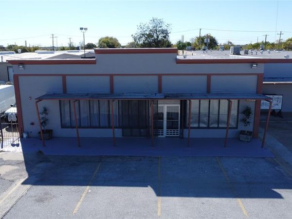 5530 Military Parkway, Dallas, TX 75227