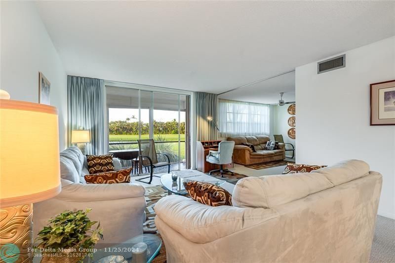 9611 N Hollybrook Lake Drive, Unit 107, Pembroke Pines, FL 33025 Photo