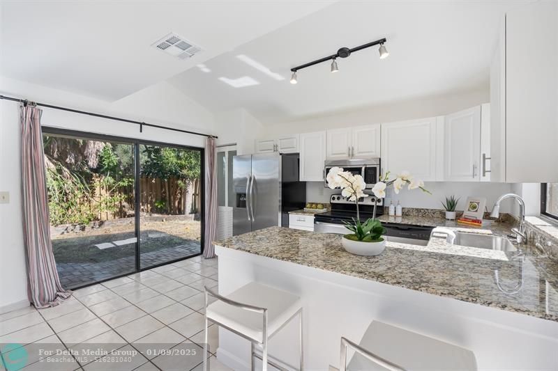 722 NW 132nd Terrace, Unit 722, Plantation, FL 33325 Photo