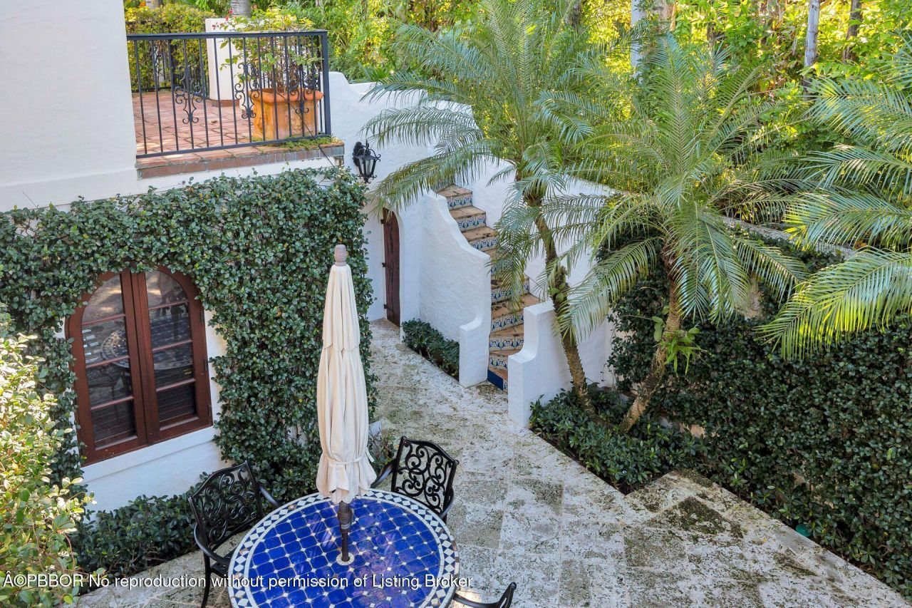 424 Brazilian Avenue, Palm Beach, FL 33480 Photo