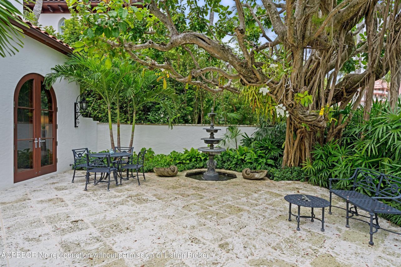 424 Brazilian Avenue, Palm Beach, FL 33480 Photo