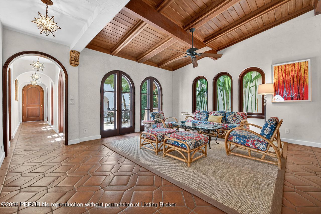 424 Brazilian Avenue, Palm Beach, FL 33480 Photo