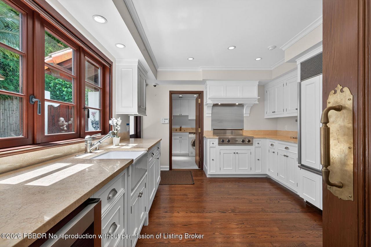 424 Brazilian Avenue, Palm Beach, FL 33480 Photo