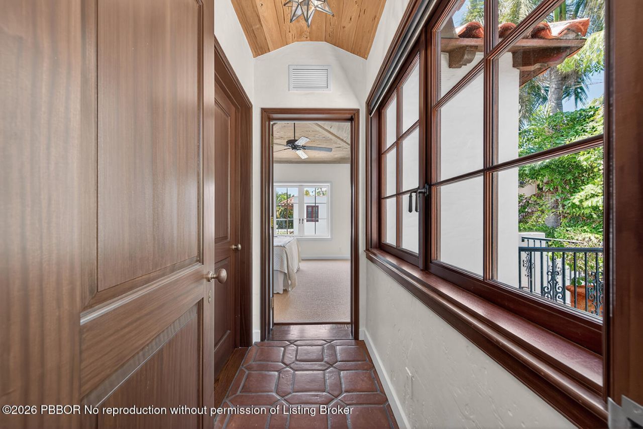 424 Brazilian Avenue, Palm Beach, FL 33480 Photo