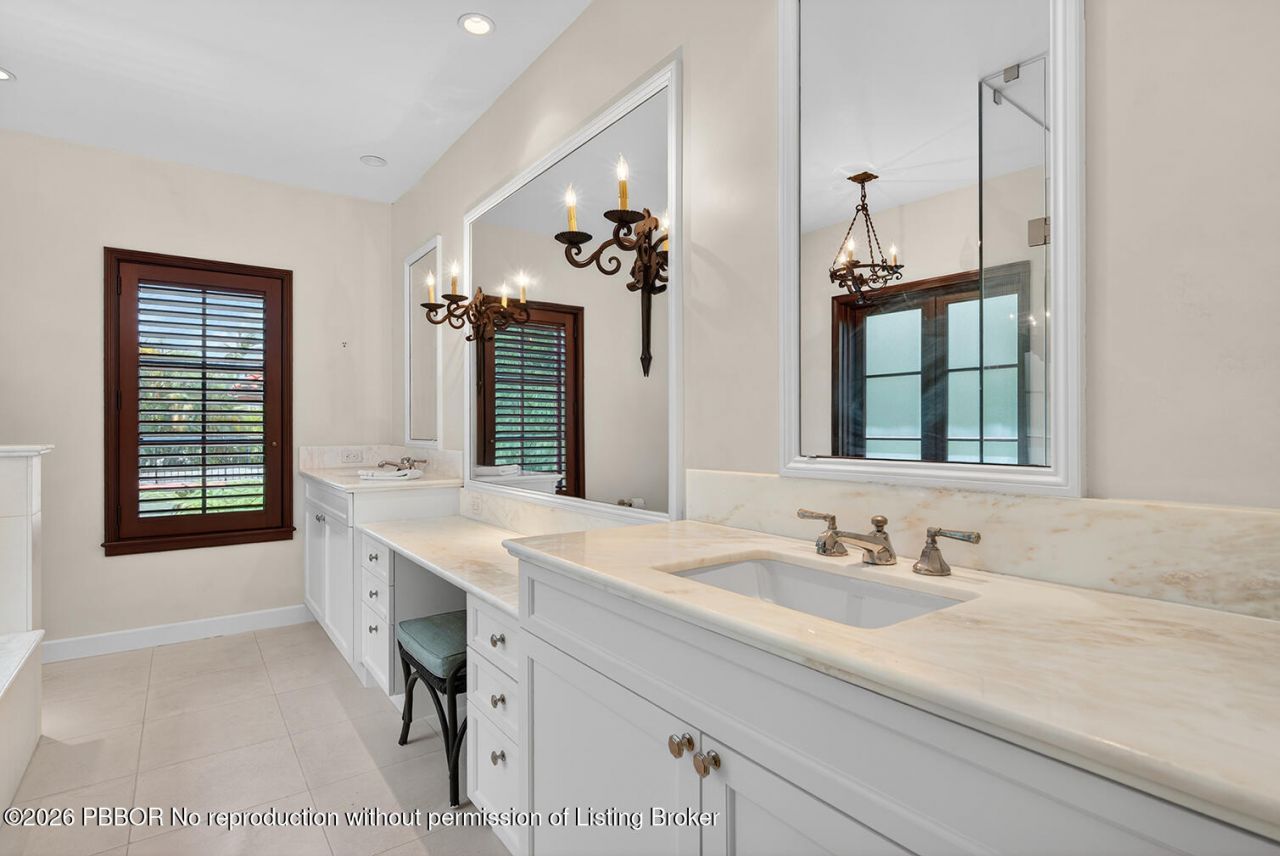 424 Brazilian Avenue, Palm Beach, FL 33480 Photo