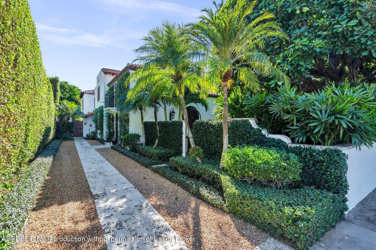 424 Brazilian Avenue, Palm Beach, FL 33480 Photo