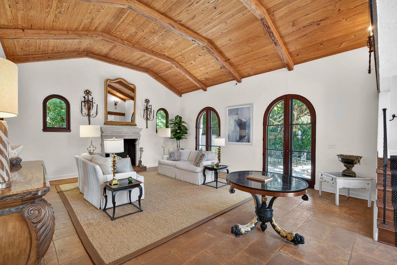 424 Brazilian Avenue, Palm Beach, FL 33480 Photo