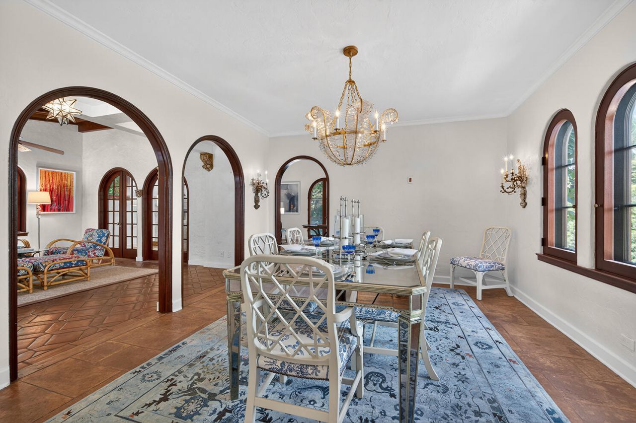 424 Brazilian Avenue, Palm Beach, FL 33480 Photo