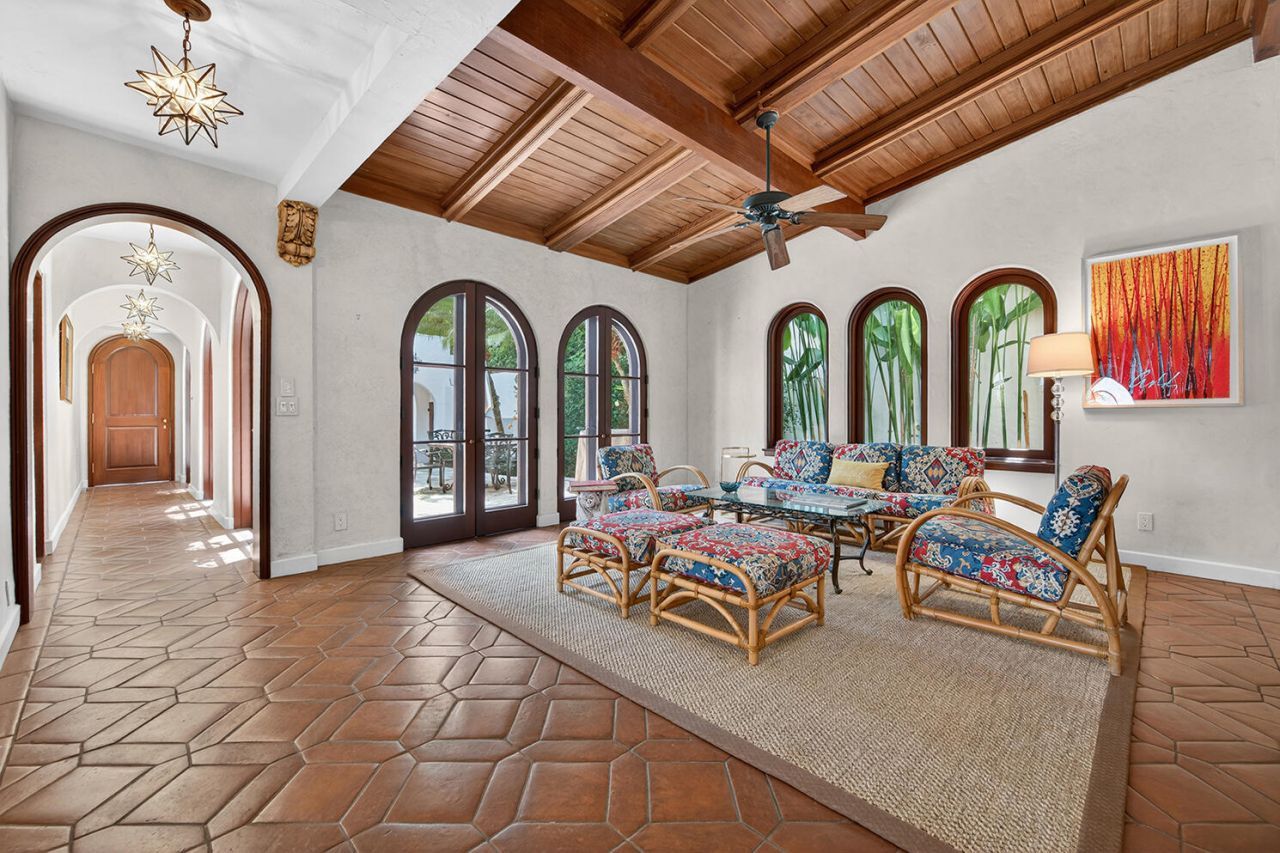 424 Brazilian Avenue, Palm Beach, FL 33480 Photo