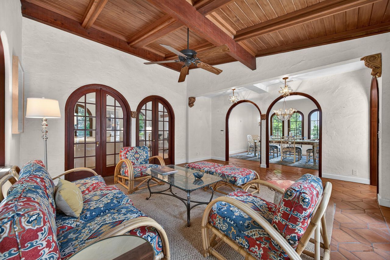 424 Brazilian Avenue, Palm Beach, FL 33480 Photo