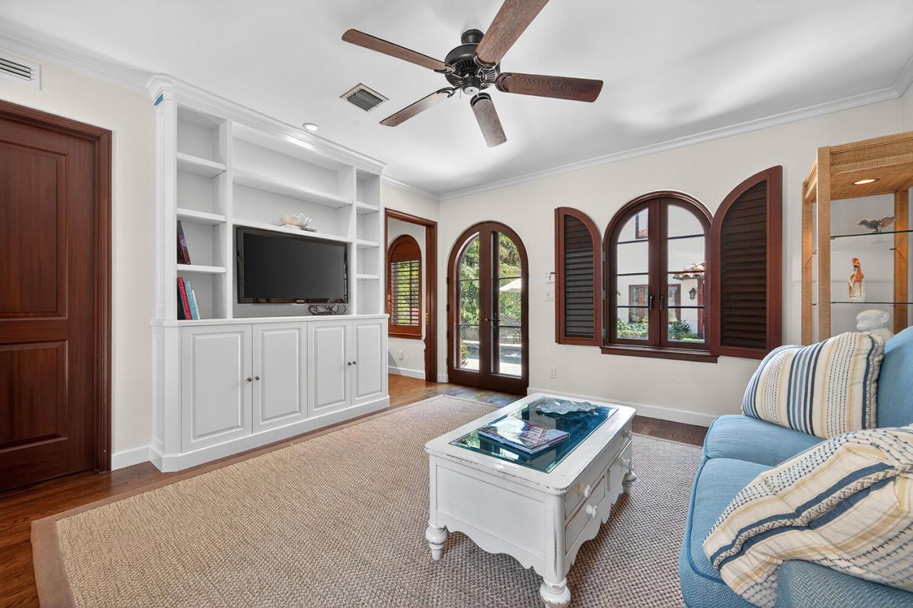424 Brazilian Avenue, Palm Beach, FL 33480 Photo
