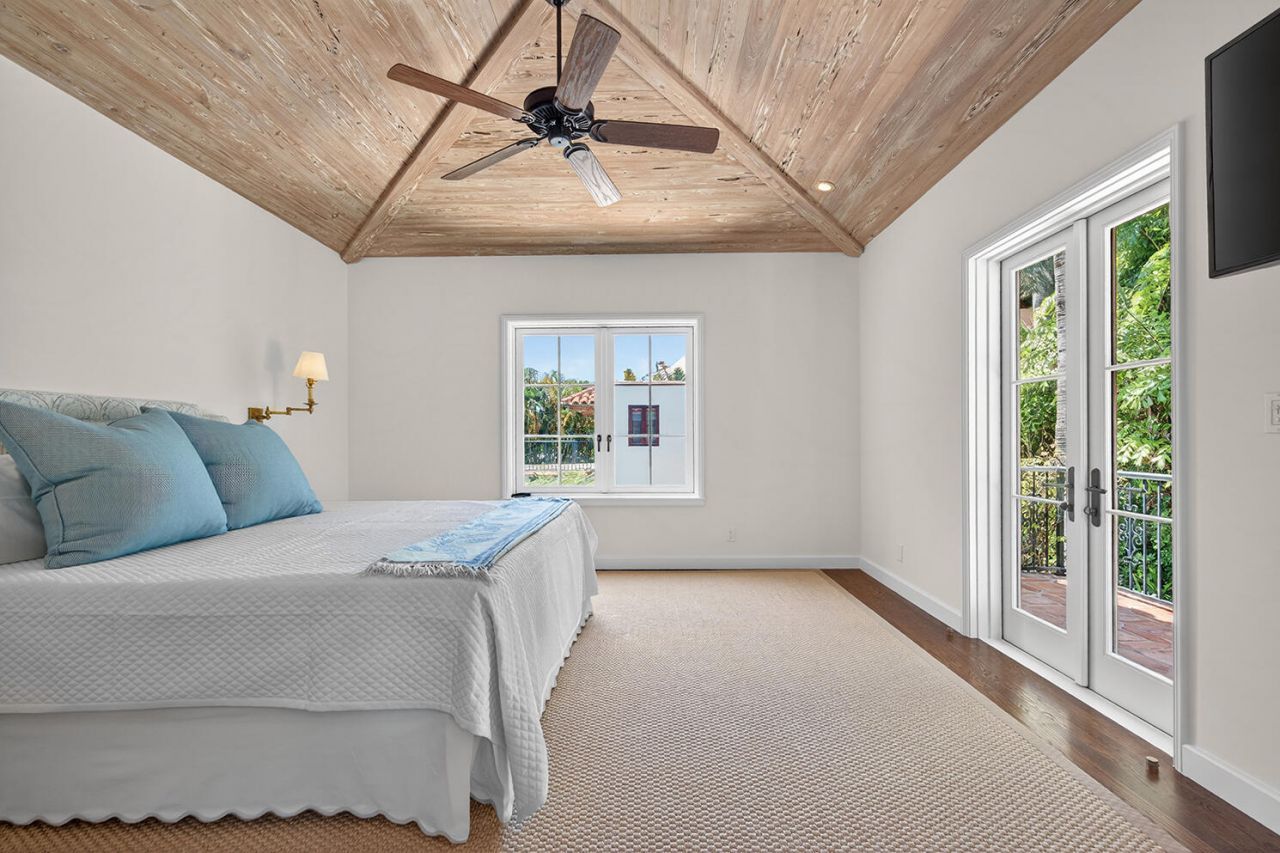 424 Brazilian Avenue, Palm Beach, FL 33480 Photo