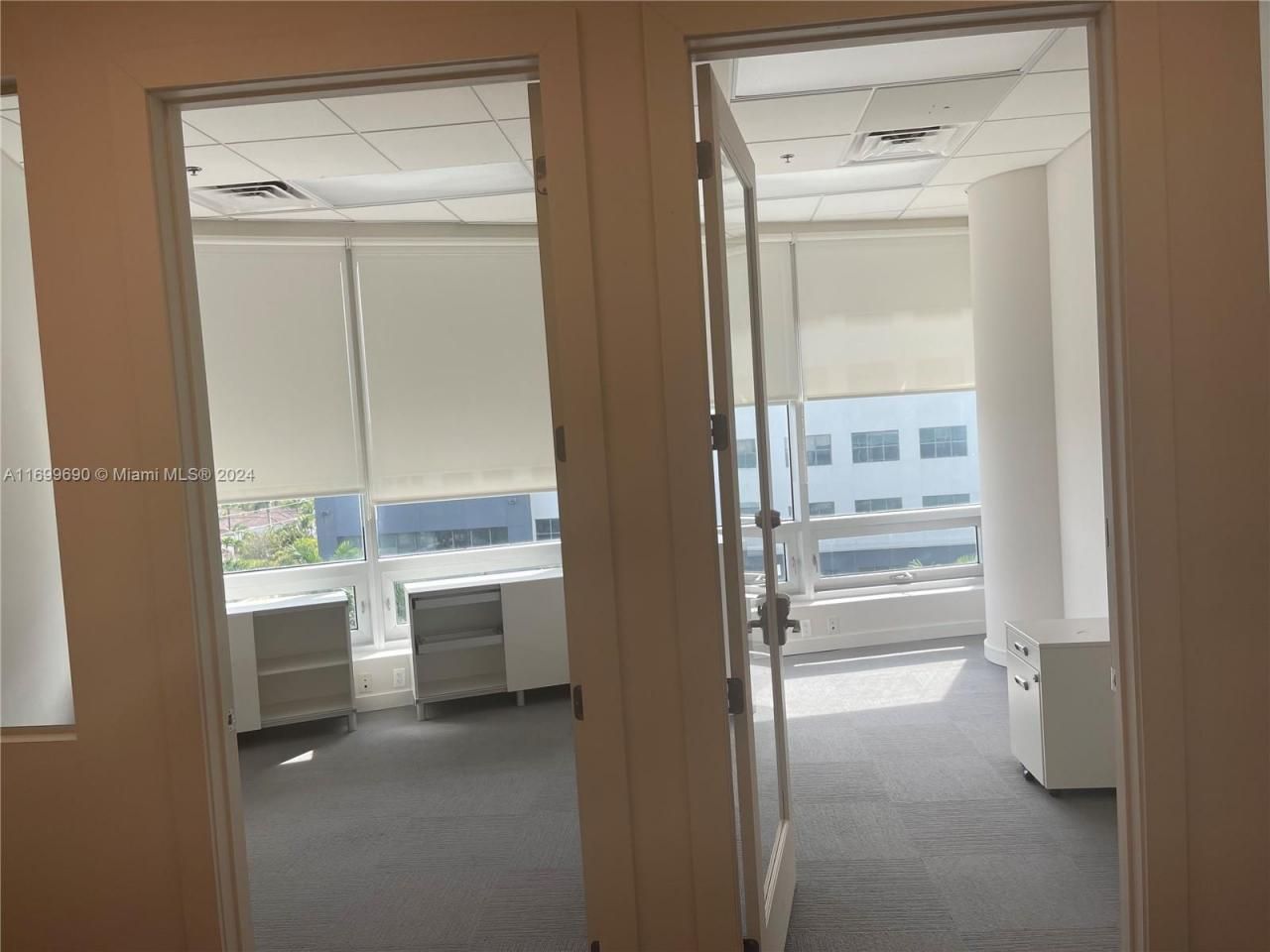 20900 NE 30th Ave, Unit 406-415, Aventura, FL 33180 Photo