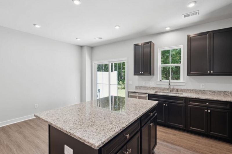 1062 Crescent Cove Lane Photo 10